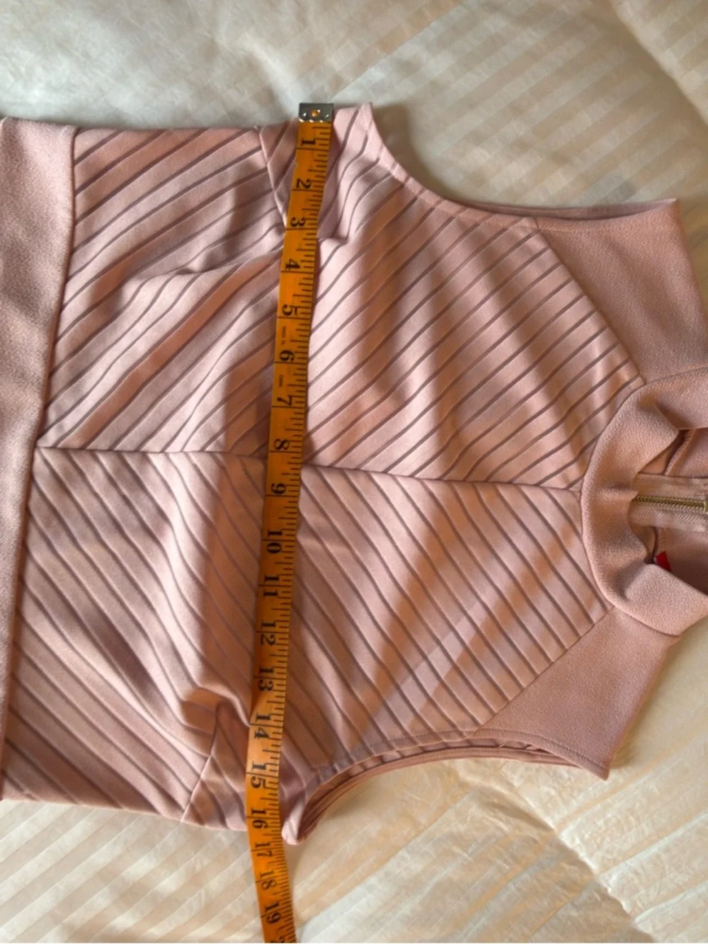 Guess Sleeveless Midi Dress - White & Dusty Rose Fit Small* - Picture 8 of 10